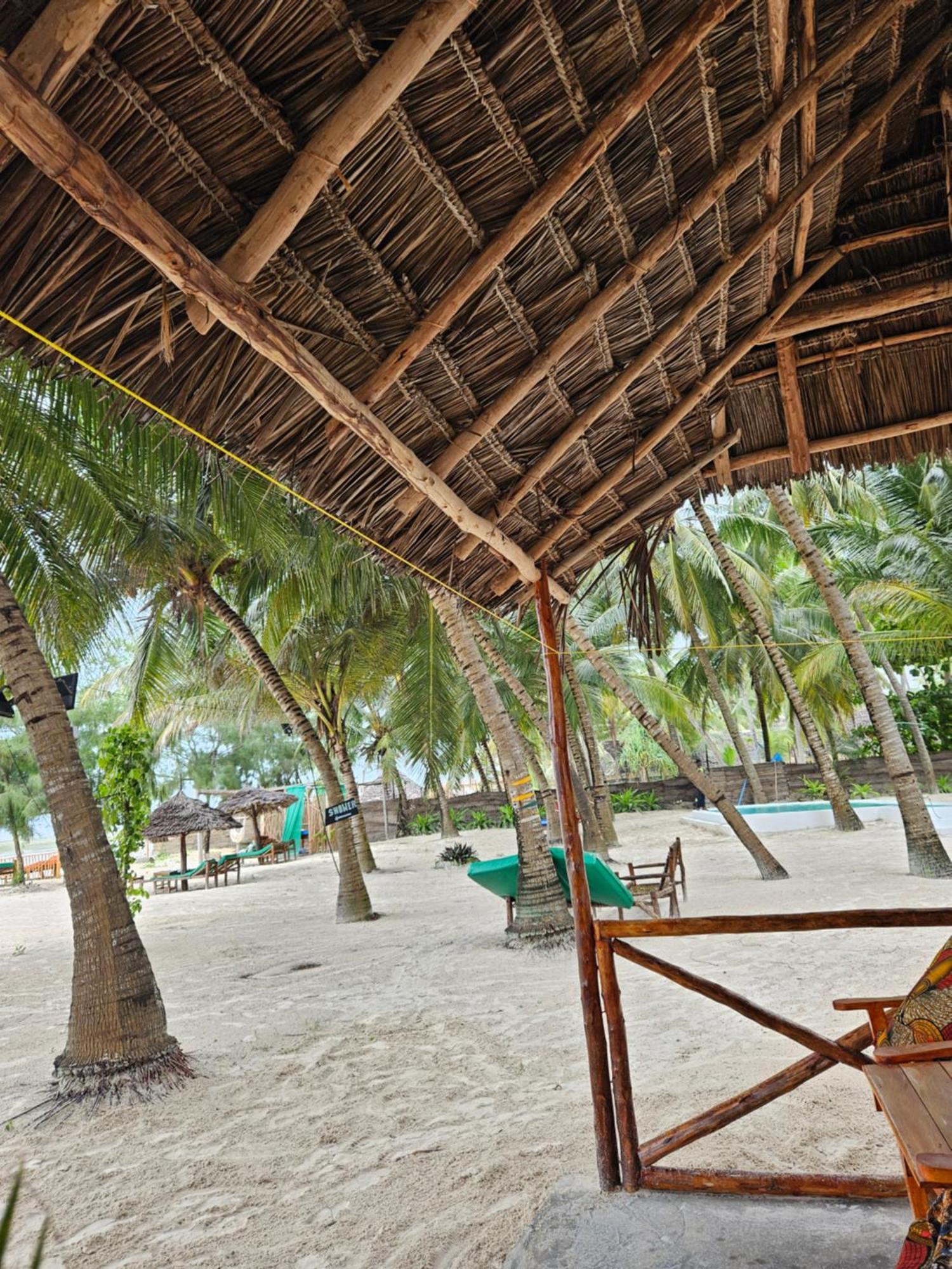 Mintaka Boutique Hotel Bwejuu Buitenkant foto